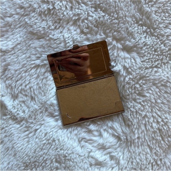 Metal business card holder . It’s not been used too often it’s been stored away - Picture 4 of 4